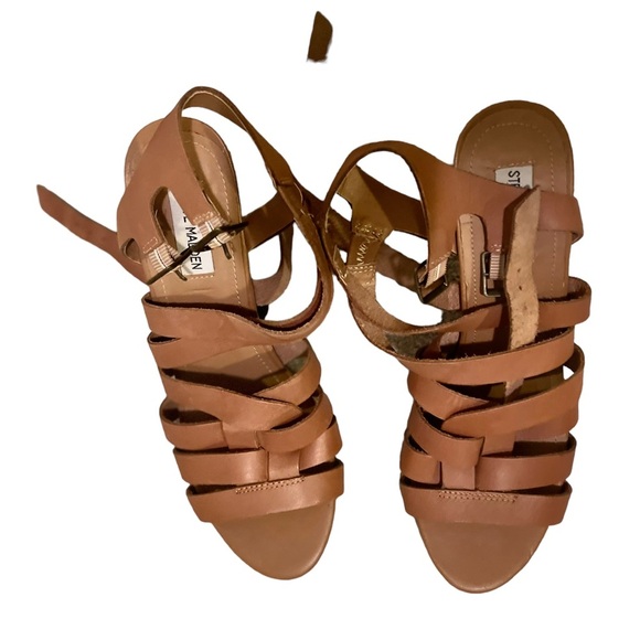 STEVE MADDEN: Venis - Size 10M - Picture 4 of 8